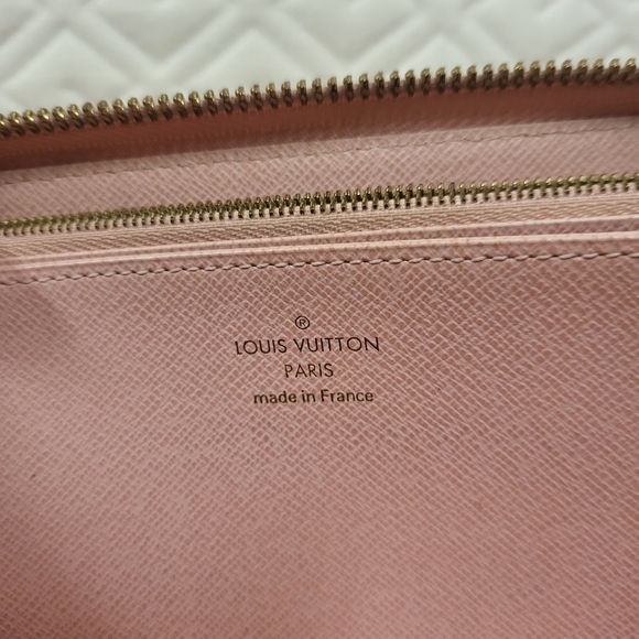 Louis Vuitton Damier Azur Zippy Long Wallet Pink..Authentic!! - Picture 10 of 16